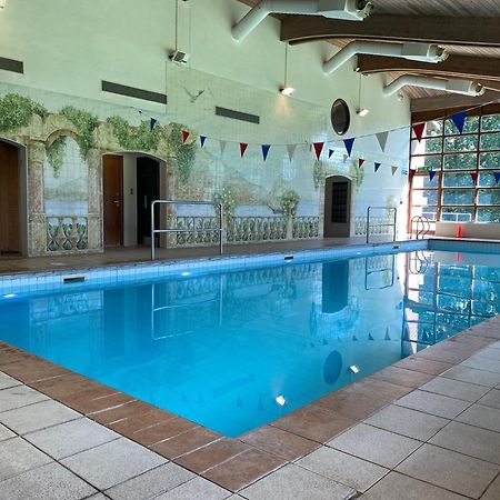 Denham Grove Hotell Eksteriør bilde