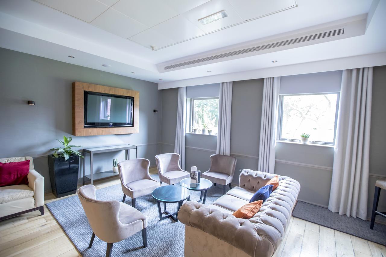 Denham Grove Hotell Eksteriør bilde