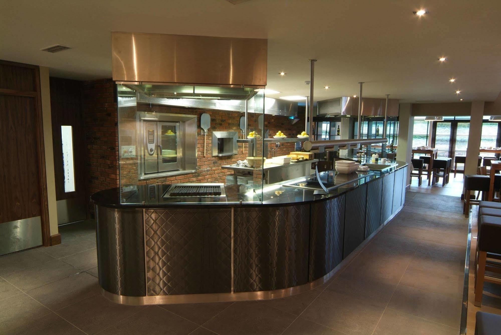 Denham Grove Hotell Eksteriør bilde