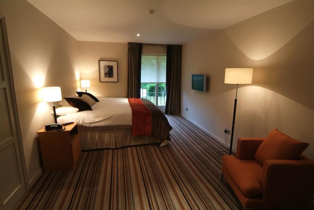 Denham Grove Hotell Eksteriør bilde