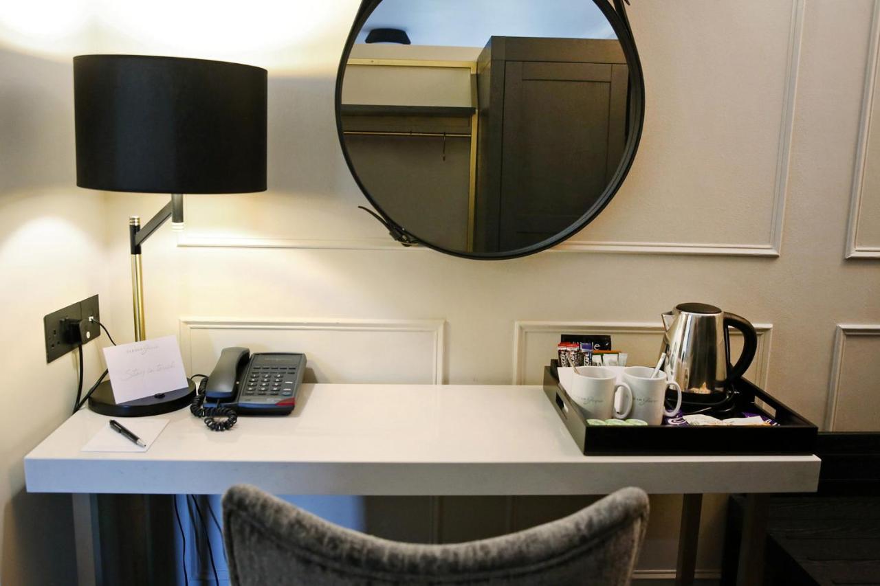 Denham Grove Hotell Eksteriør bilde